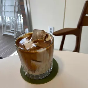 카피로우 사진