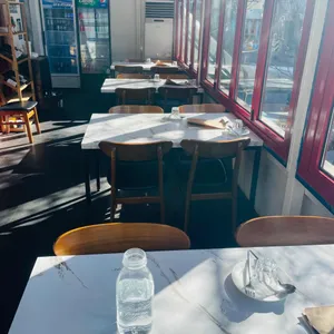 오네스토 사진