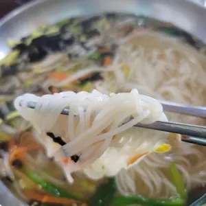 뚝방국수 사진