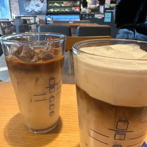 이디야커피 사진