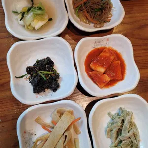 멸치부터 고래까지 리뷰 사진