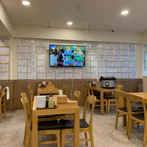 춘하추동밀면 대표 사진