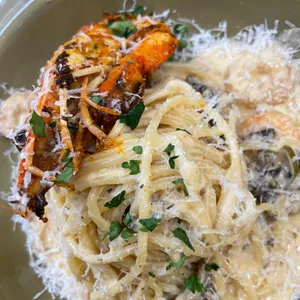 무튼 리뷰 사진