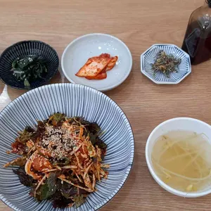 밴댕이네바지락칼국수 사진