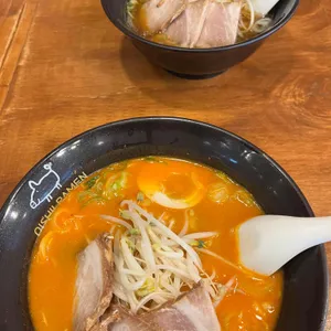 오이시라멘 사진