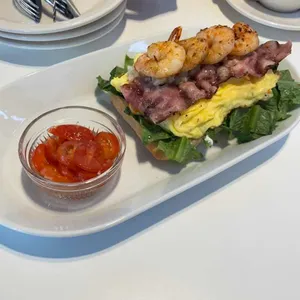 비기닝브런치 리뷰 사진