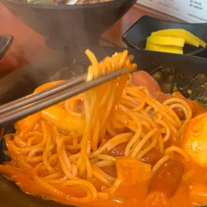 더빨강 옛날 떡볶이 김밥 사진
