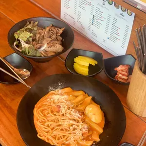 더빨강 옛날 떡볶이 김밥 사진