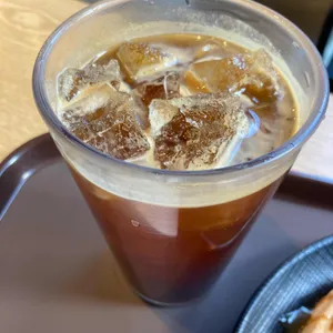 컴포즈커피 사진