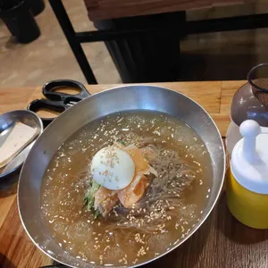 꽃세겹살 사진