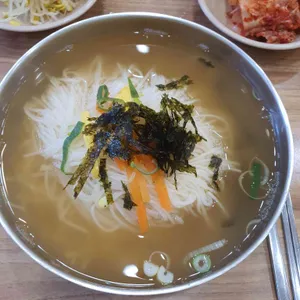 공릉동원조멸치국수 사진