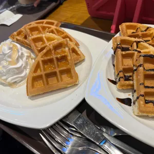 컴포즈커피 사진