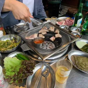 한성집 사진