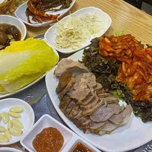 항아리보쌈 리뷰 사진