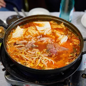 막썰어횟집 사진