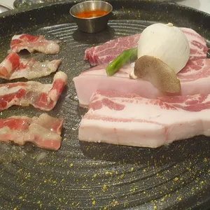 돼슐랭 사진