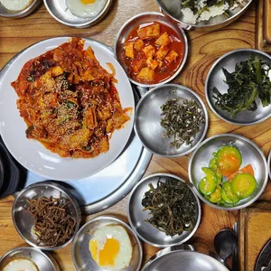 산능이본가 사진