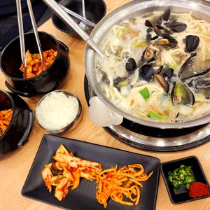 궁전해물칼국수 대표 사진