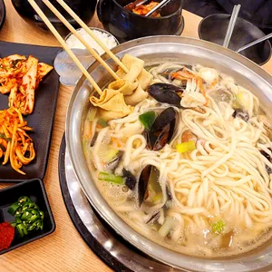 궁전해물칼국수 사진