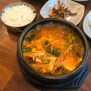 미완성 사진