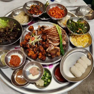완미족발 사진