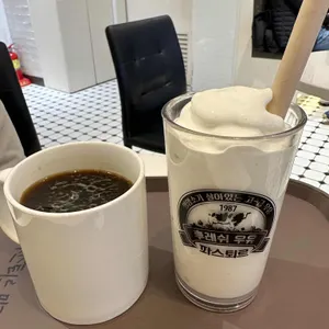 파스퇴르 밀크바 사진