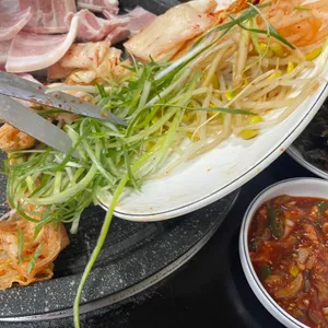 천이오겹살 사진
