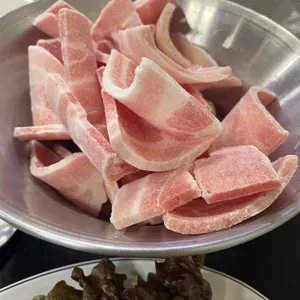 천이오겹살 사진