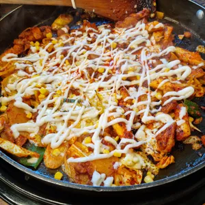 유가네닭갈비 사진