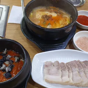 바주모 우렁보쌈 사진