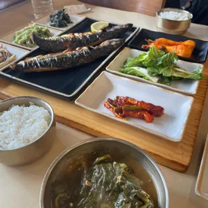 산으로 간 고등어 리뷰 사진