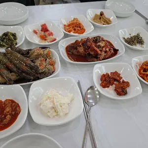 꽃지원조꽃게집 사진