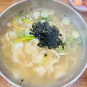황해칼국수 사진