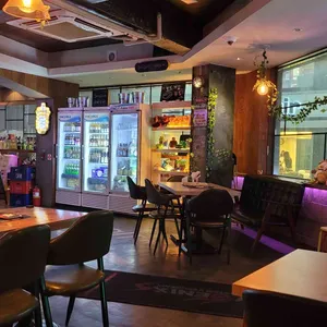 아지트 리뷰 사진