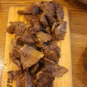 육쌈냉면 사진