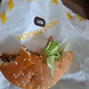 맘스터치 사진
