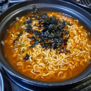 고시정 사진
