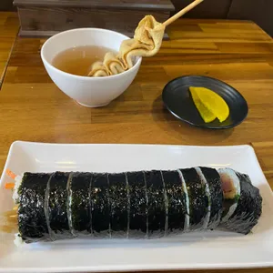 오렌지김밥 사진