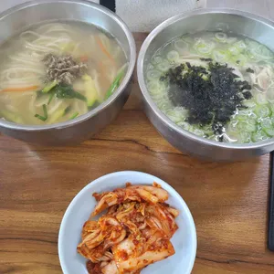 평양칼국수 사진