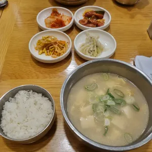 한남북엇국 사진