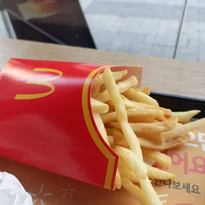 맥도날드 리뷰 사진