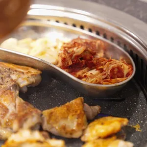 사계진미 숯불닭갈비 사진