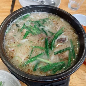 복돈이가마솥순대국 사진