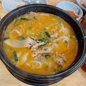 복돈이가마솥순대국 사진