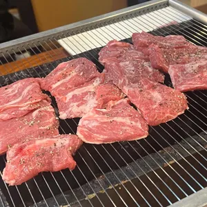 양국 사진