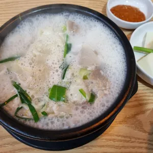 부산아지매국밥 사진