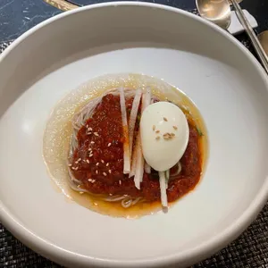 경복궁 블랙 사진