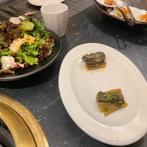 경복궁 블랙 사진