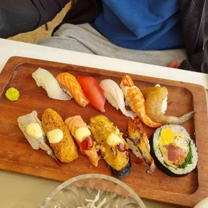 스시 달 사진
