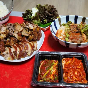 인생족발 사진